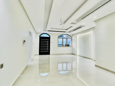 Three bedroom full floor apartment for rent in Mishref 