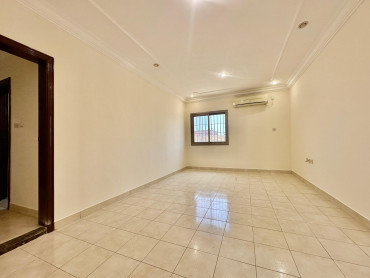 One bedroom penthouse with terrace for rent in Salwa