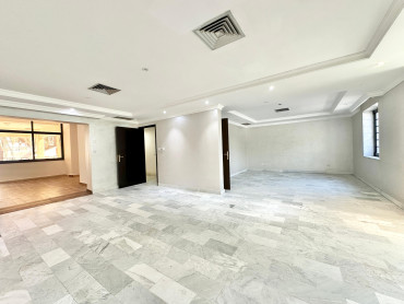 Villa with Garden for rent in Messila