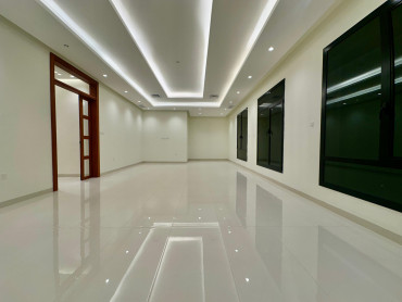 Brand new Ground floor Four bedrooms  for rent in Jabriya 