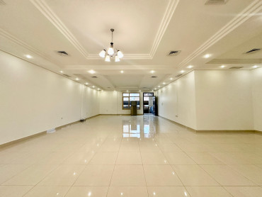 Spacious Duplex for Rent in Bayan