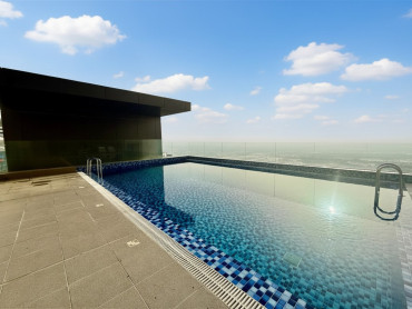 Three bedroom apartment for rent in salmiya