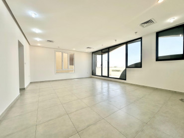 Spacious Four bedroom floor for rent in Al-Siddeeq